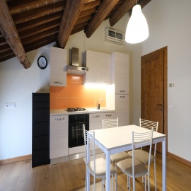 Loft centro este arredato in affitto